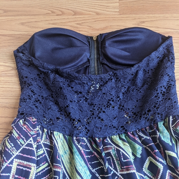 Sweetheart Strapless Aztec Print Dress - Picture 3 of 7